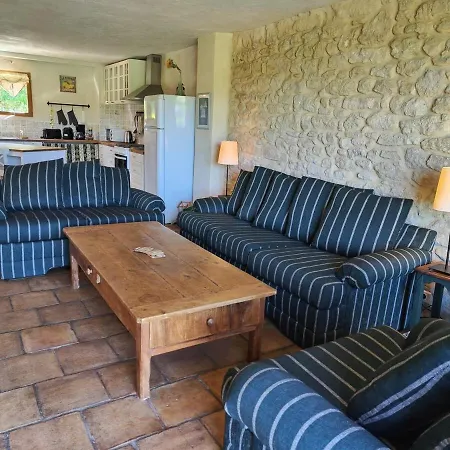Away From In Southwestern France بيت للعطل *